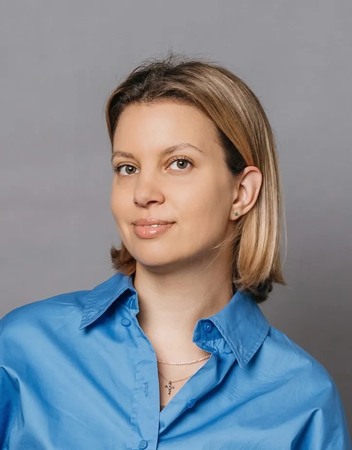 Александра Ромашина