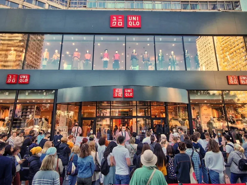 Первый магазин Uniqlo в России
